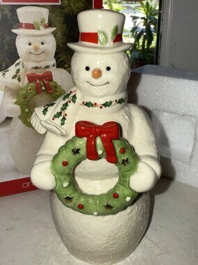 LENOX - NIB - 7" Tall Snowman Figurine - DECKING THE HALLS - 2015 Annual